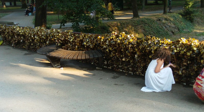 Most Ljubavi Serbia /By Wikimedia